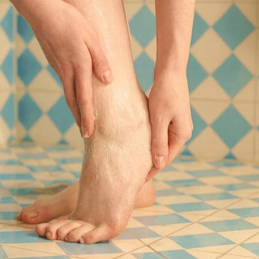 Peppermint Reviving Pumice Foot Scrub Lifestyle