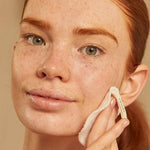 Aloe Soothing Toner Lifestyle