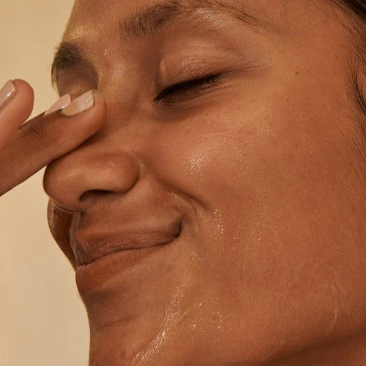 Seaweed Oil-Control Overnight Mask Lifestyle