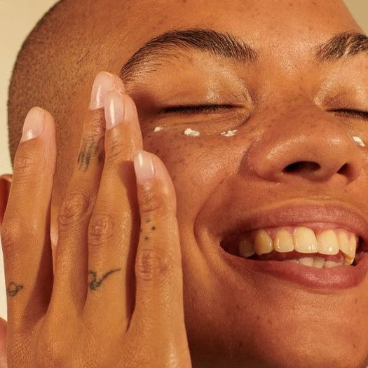 Vitamin E Eye Cream Lifestyle