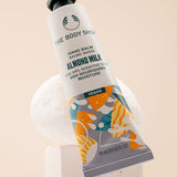 Almond Milk Baume pour les mains 