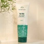 Tea Tree Skin Clearing Daily Scrub 3