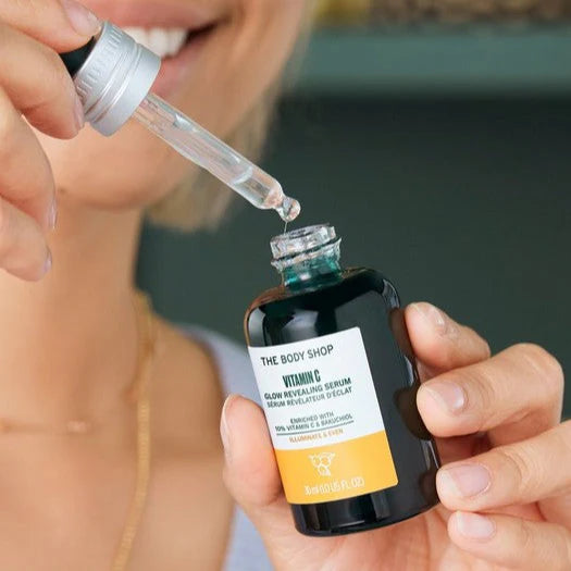 Vitamin C Glow Revealing Serum 3